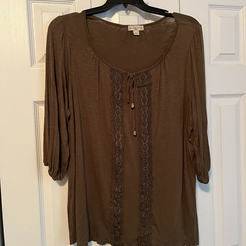Shirt - Picture 1 of 2